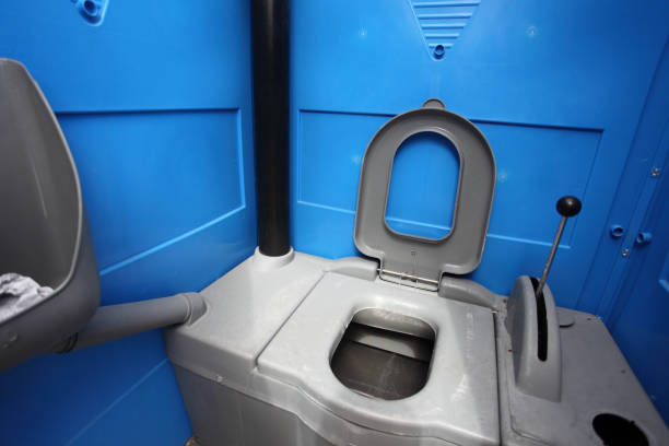 Best VIP or Luxury Restroom Trailers  in Flushing, MI